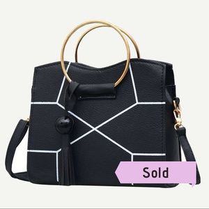 The Geo Purse 👜 *Sold*